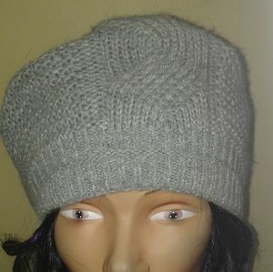 Women's Grey Knitted Beret